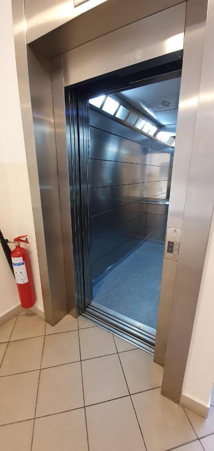 Royal Apartment Belvill Belgrad Exterior foto